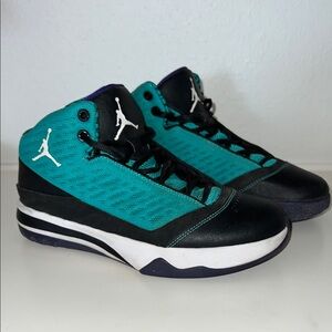 Nike Air Jordan Emerald youth basketball shoes